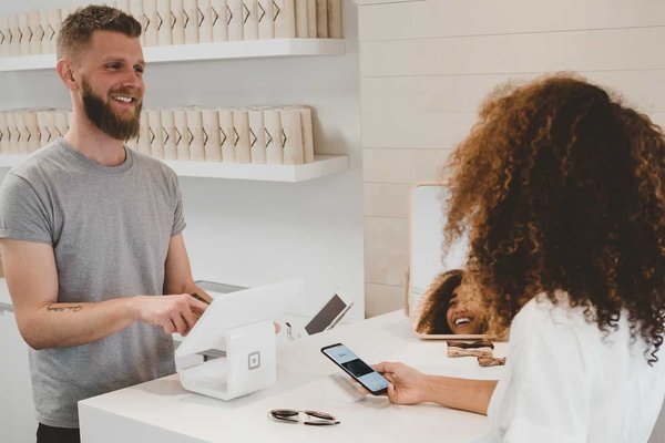 Relation client : comment attirer et fidéliser durablement ?