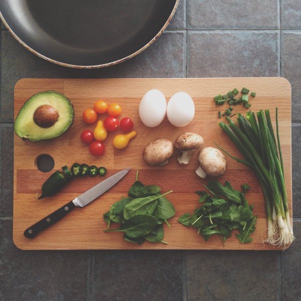 Alimentation et longévité : les secrets des régimes qui favorisent une vie saine et durable