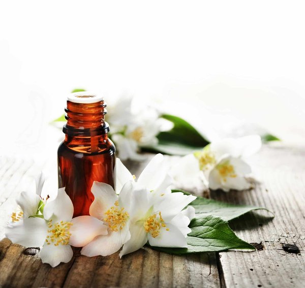 Huile essentielle verrue : la solution pour se débarrasser de cette affection